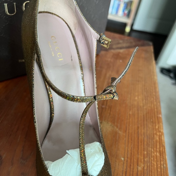 Gucci Metallic TStrap Beverly Pump - 9 - Metallic gold - Picture 4 of 7